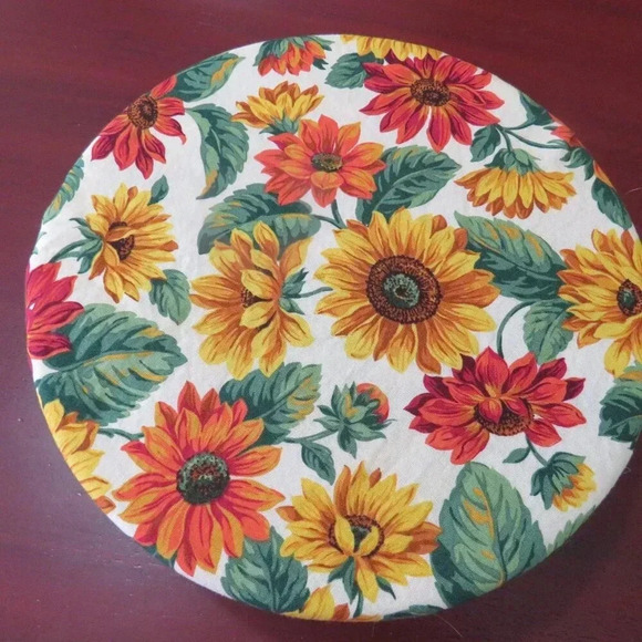 Kitchenaid Bowl Cover, Fall Farm Chickens and Sunflowers Reversible Mixer Cover - Picture 4 of 6